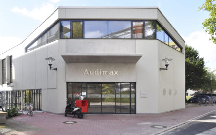 Audimax Universitätsklinkum Eingang